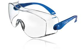 Drager Schutzbrille X Pect 8120 Einstellbare Uberbrille Auch Fur Brillentrager Fur Baustelle Labor Werkstatt Und In 2020 Schutzbrille Fahrrad Fahren Schutzbrillen