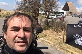 Conmoción en Santiago por la muerte de un motociclista en brutal choque