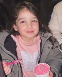 Liliane Farran (@liliane.farran.1) • Facebook