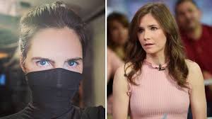 Amanda marie knox (born july 9, 1987) is an american woman who spent almost four years in an italian prison following her conviction for the 2007 murder of meredith kercher, a fellow exchange student who shared her apartment. Amanda Knox Ich Existiere Nur Durch Die Linse Des Mordes An Meredith Stern De