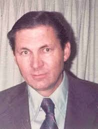 Lyle Porter's Instagram, Twitter & Facebook