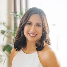 Andrea Cabrera Jakucs, LCSW97252 (@wellnessandreaj)