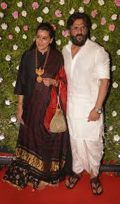 Amit Thackeray Wedding Photos Photogallery Page 28 Amit thackeray latest breaking news, pictures, videos, and special reports from the economic times. amit thackeray wedding photos