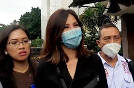 Diam Diam Istri Sajad Ukra Laporkan Nikita Mirzani Ke Polisi Matamata Com