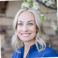 Mindy Ogden's Instagram, Twitter & Facebook