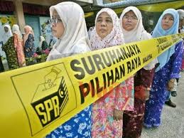Portal myspr semak menyediakan semakan daftar pemilih spr untuk semak daftar mengundi secara online atau melalui sms, check tempat mengundi pru15 dan nama oleh anda sebagai pengundi semasa pilihanraya. Ini 4 Cara Mudah Mak Mak Boleh Semak Daftar Pemilih Pilihanraya Spr Sebelum Pergi Mengundi Mingguan Wanita