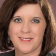 Donna Breault's Instagram, Twitter & Facebook