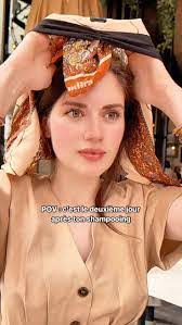 Erin Velez's Instagram, Twitter & Facebook