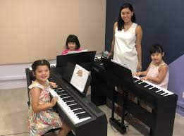At juzmusic singapore, kids are exposed to the the finest music. The Best Piano Lessons For Kids In Singapore Honeykids Asia