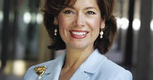 Immigrant entrepreneurs seek financial counsel, bilingual employees