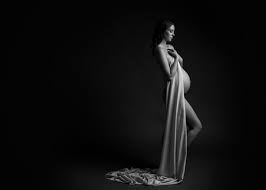 Black And White Couple Maternity Shoot Pin On Pregnancy Lifestyle