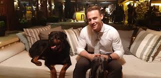 Sen çal kapımı — ben seni gizli sevdim! Sen Cal Kapimi Adli Dizi De Basrol Oyuncularindan Kopegimiz Kuba Dizide Ki Adiyla Sirius Haberler Horse Dogland Club K9 Kopek Egitimi At Ciftligi