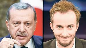 Er arbeitete zunächst bei den bremer tageszeitungen und wechselte kurze z. Neo Magazin Royale Ist Zuruck Bohmermann Steckt In Der Erdogan Falle Medien Gesellschaft Tagesspiegel