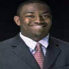 Ashleigh Steadman's Instagram, Twitter & Facebook