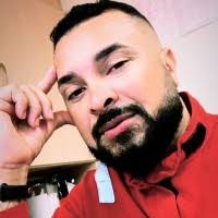 300+ perfis com “Lemos”