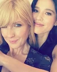 Teresa Dutton : https://thegeorgiagazette.com/whitfield/teresa-dutton-5/