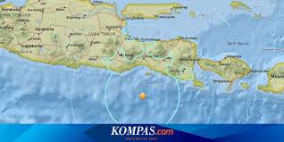 Gempa bumi di kabupaten blitar. Gempa 6 2 Sr Getarkan Jawa Timur Warga Kaget Dan Lari Keluar Rumah