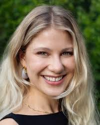 Marcy Bell's Instagram, Twitter & Facebook