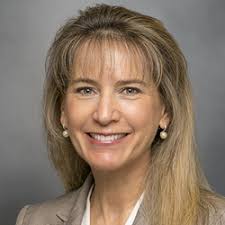 Robin Betts's Instagram, Twitter & Facebook