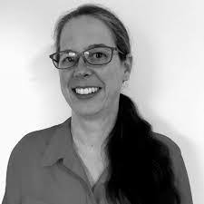 Susan Ptak's Instagram, Twitter & Facebook