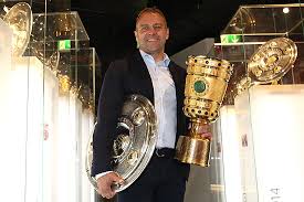 Bayern munich coach hansi flick insists the european champions learn from their earliest german cup exit for 20 years after second division side holstein kiel ended their dreams of repeating last season's treble. Das Double 2020 Ist Dahoam Hansi Flick Brachte Meisterschale Und Dfb Pokal Am 06 07 2020 Ins Fc Bayern Vereinsmuseum In Der Fcb Erlebniswelt Der Allianz Arena