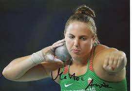 Kiegészítő sportágában, a súlyemelésben is többszörös magyar bajnok. Kelocks Autogramme Anita Marton Ungarn 3 Os 2016 Leichtathletik Original Signiert Online Kaufen