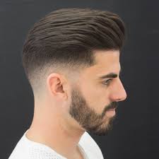 Seguro que te recuerda su corte a todos los hombres con ese corte elevado. Los 40 Cortes De Pelo Para Hombres Que Estan De Moda En El 2020