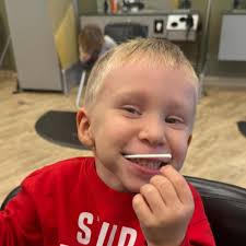 How much more oil and conditioner to apply to a wooden cutting board?