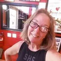 New artist and zumba instructor in Brookings