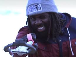 Kofi joins Jay's beach clean-up