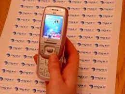 VK Mobile VK4000 review - YouTube