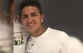 Mãe de motorista de Porsche é indiciada por impedir exame toxicológico