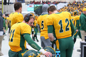 Jun 15, 2021 · carson wentz broken wrist, 2015. Carson Wentz On Twitter Pumped For My Boy 12 Last Game As A Bison So Proud Of Him As A Person And As A Player Future Is Bright For Him But
