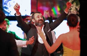 Amca ise kurduğu tuzakla sürpriz bir ismin daha sonunu getirecek. Cukur 114 Bolum Izle Puhu Tv Cukur 114 4 Sezon 22 Bolum Full Izle