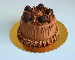 Torta Rocher Vegan La Pasticciona Vegana Nel 2020 Dolci Vegan Ricette Torta Vegana