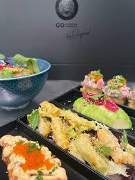 Ganz besonders sind auch die kleinen gerichte vom robata grill, die es so bisher noch nicht gab. Raumspot Meets Luxury Sushi By Steffen Henssler Raumspot Potsdam