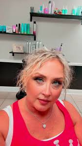 Kelli Sellers Chasteen