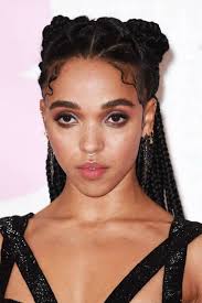 Elegant and attractive are the right descriptors for this braided hairstyle. Six Celebs Show Us Just How Elegant Box Braids Can Be Un Ruly