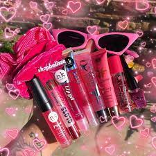 Og Beauty Plug On Instagram What S Your Favorite Aesthetic Bundle Link In Bi Lip Gloss Cosmetics Lipgloss Lips Lip Gloss Homemade