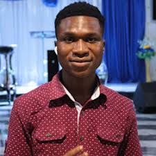 Do graphic design for all kind of content by Dshakeking