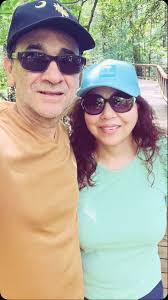 EN TI CONFIARÉ Devocional Pastora Claudia Lorelle Declaración de confianza  Salmo 31 1 En ti, oh Jehová, he confiado; no sea yo confundido jamás;  Líbrame en tu justicia. 2 Inclina a mí