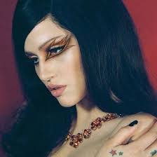 Emily Silvia's Instagram, Twitter & Facebook