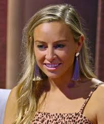 Worst women from each season : r/LoveIsBlindNetflix