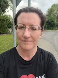 Lovely morning out there for a few miles with Orna😀🏃‍♀️