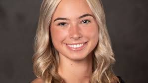 Bettina Wilson's Instagram, Twitter & Facebook