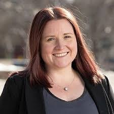 Heidi Runge's Instagram, Twitter & Facebook