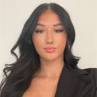 Katie Merrick's Instagram, Twitter & Facebook