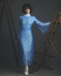The pair gained their reputation by introducing fur coats inspired by fur collars that were popular in hollywood at the time. ç±³å€‰æ¶¼å­ å²ä¸Šåˆ Fendi ã®ã‚¸ãƒ£ãƒ'ãƒ³ãƒ–ãƒ©ãƒ³ãƒ‰ã‚¢ãƒ³ãƒã‚µãƒ€ãƒ¼ã«å°±ä»» Numero Tokyo
