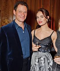 Полное имя — лили хлоя нинетт томсон (lily chloe ninette thomson). Dominic West Und Lily James Romanze In Rom Warum Jetzt Die Polizei Ermittelt Leute Bild De