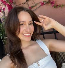 Ashley Olmeda's Instagram, Twitter & Facebook